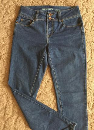 Классные джинсы -скинни стреч жен высокая посадка раз m(38)
