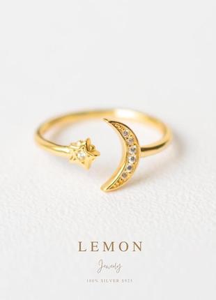 Серебряное s 925 кольцо позолоченное золотом au 585 «луна и звездочка» , золотое кольцо с белыми камнями фианитами.