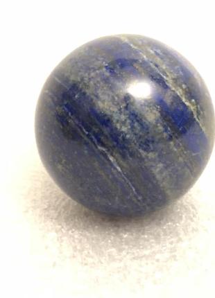 Шар сувенирный ,натуральный камень лазурит6 фото