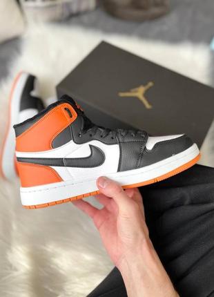 Чоловічі кросівки  jordan 1 orange white black флис мужские кроссовки зимние джордан