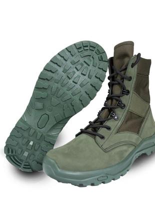 Тактичні високі зелені черевики (берці) на шнурівці та зеленою підошвою