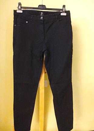 Черные джинсы ,брюки  стрейч батал h&m раз.50-52
