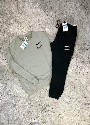 Спортивний костюм nike swoosh