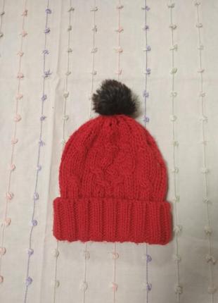 Бомбезний яскрава шапка від s. oliver