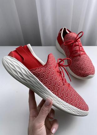 Легчайшие и комфортные кроссовочки skechers