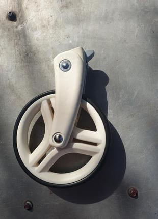 Колесо для коляски прогулочной cam