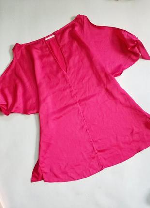 Яскрава блузка dorothy perkins з вирізами на рукавах2 фото