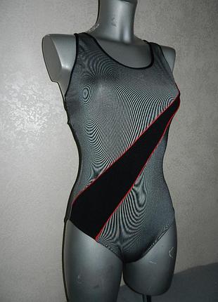 14/46-48/m-l германия!серый в узкую полоску купальник для плавания,для бассейна,новый