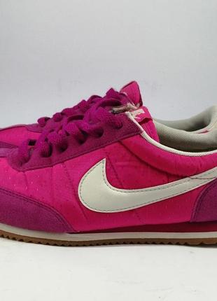 Оригинальные кроссовки nike.