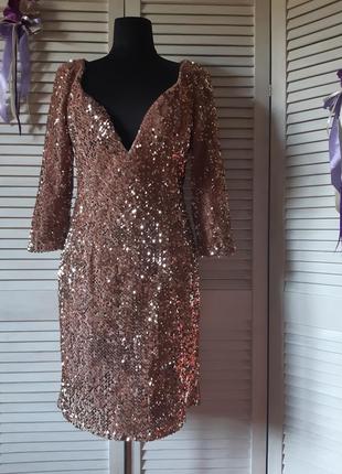 Нарядное платье мини в пайетки на бархате с рукавами boohoo