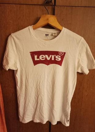 Футболка levi's
