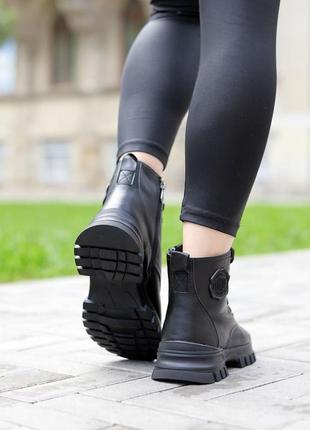 Теплые женские ботинки на зиму,берцы,берцы кожаные черные зимние (зима 2022-2023) для женщин,стильные,удобные,комфортные5 фото