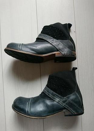 Шкіряні черевики buckaroo