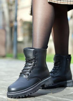 Теплые женские ботинки на зиму,берцы,берцы черные зимние (зима 2022-2023) для женщин,стильные,комфортные,удобные