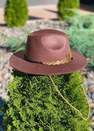Шляпа федора с цепочкой коричневый теплый шляпа с декором фетровая шерстяная3 фото