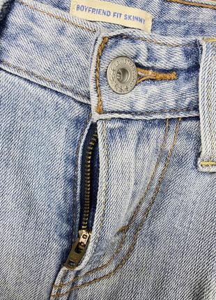 Оригінальні жіночі світлі джинси levis завужені левайс левіс4 фото