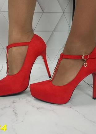 Туфли красные замшевые на шпильке с платформой с ремешком застёжкой распродажа1 фото