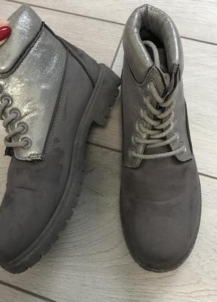 Демисезонные серые ботинки под замшу2 фото