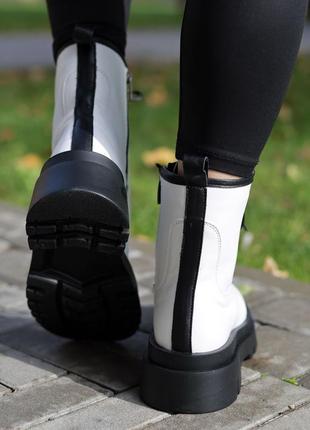 Теплые женские ботинки на зиму, берцы, берцы кожаные белые зимние (зима 2022-2023) для женщин, стильные, удобные, комфортные, стильные9 фото