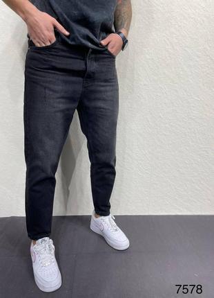 Чоловічі джинси mom чорного кольору2 фото