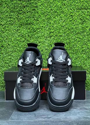 Мужские кроссовки nike air jordan 4 retro black/white