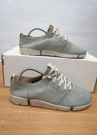 Кроссовки clarks