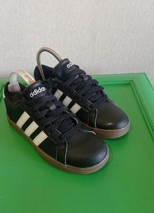 Кеды фирмы adidas 31 размера3 фото