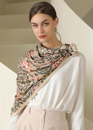 Женский платок шелковый сатин живописный в английском стиле 90*90 см2 фото