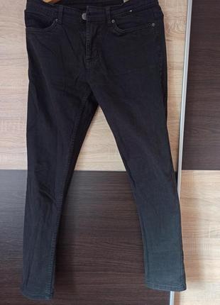 Чорні денім джинси