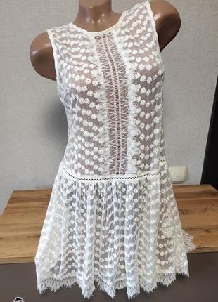 Ніжна мереживна сукня молочного кольору плаття forever 21