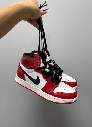 Жіночі кросівки inflict independent hyperfuse nike air women shoes 1 retro relief og chicago v2 / smb