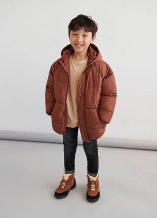 Стильна об'ємна утеплена курточка з капюшоном 🍂