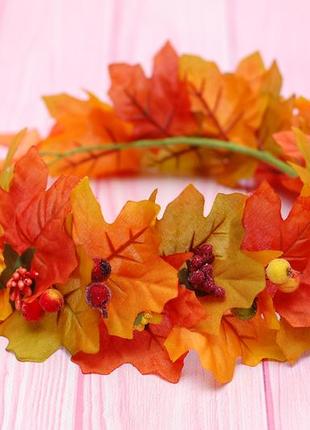 Вінок осінній з листям та ягодами4 фото
