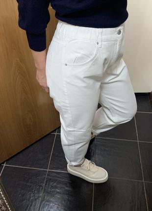 Білі джинси мом,джинси на резинці,брендові джинси ,прямі джинси білі,pull&bear7 фото