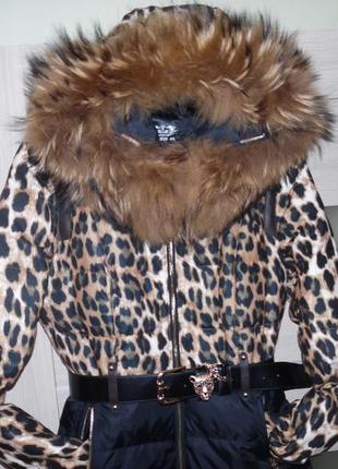Зимове пальто куртка пуховик леопардовий з натуральним хутром єнота2 фото