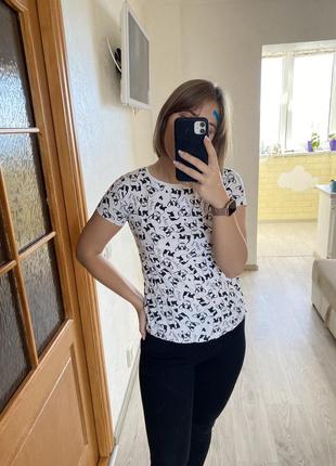 Футболка с собачками