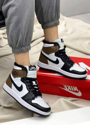 Крутые высокие зимние кроссовки nike air jordan 1 retro high dark mocha коричневые на меху 36-45 р