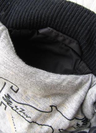 Теплая демисезонная тепла демісезонна куртка бомбер с капюшоном ycc7 фото