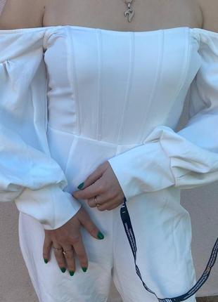 Білий комбінезон з корсетом і широкими штанами , белый комбинезон с корсетом и широкими штанами2 фото