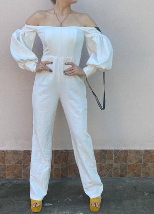 Білий комбінезон з корсетом і широкими штанами , белый комбинезон с корсетом и широкими штанами4 фото