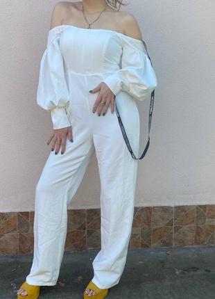 Білий комбінезон з корсетом і широкими штанами , белый комбинезон с корсетом и широкими штанами3 фото