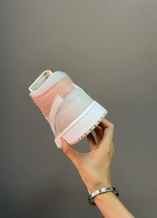 Кросівки nike air jordan 1 retro white pink beige4 фото