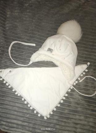 Зимовий комплект шапка з натуральним помпоном та шарфик на кнопках