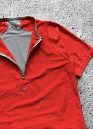 Nike red sport t-shirt dri-fit center logo спортивна футболка4 фото