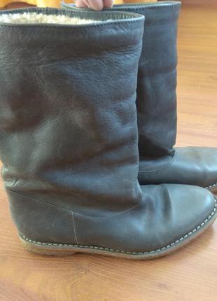 Кожаные сапоги сапожки