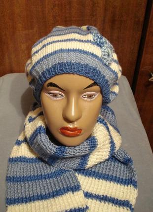 Набір смугастий блакитний берет і шарфик ручної роботи