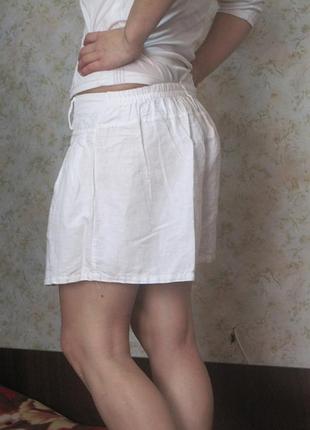 Шорти лляні