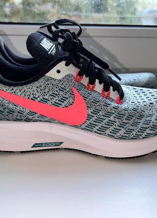 Кроссовки nike