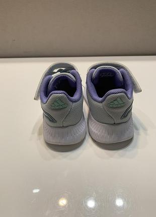 Детские кроссовки adidas