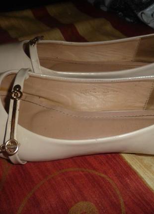 Балетки кремового кольору 39 р-р